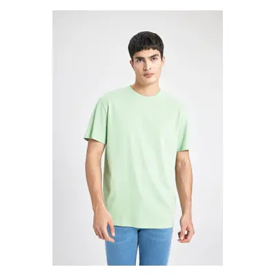 DEFACTO New Regular Fit Crew Neck Short Sleeve 100% Cotton Basic T-Shirt