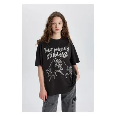 DEFACTO Oversize Fit Crew Neck Printed Short Sleeve T-Shirt