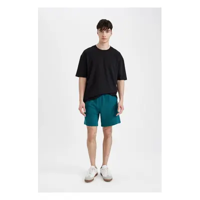 DEFACTO Regular Fit Straight Leg Basic Shorts