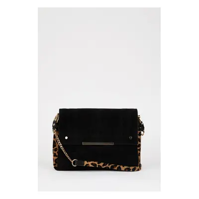 DEFACTO Women's Leopard Detailed Suede Shoulder Bag