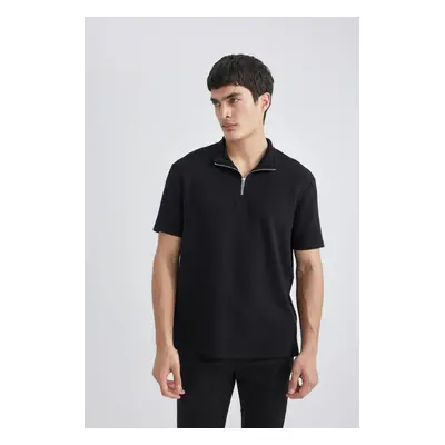 DEFACTO Regular Fit Stand Collar Half Zip Heavy Fabric Short Sleeve T-Shirt