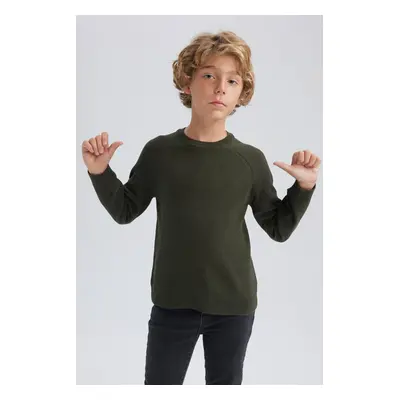 DEFACTO Boy's Crew Neck Cotton Sweater