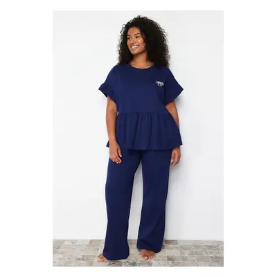 Trendyol Curve Navy Blue Knitted Pajamas with Embroidery and Ruffles