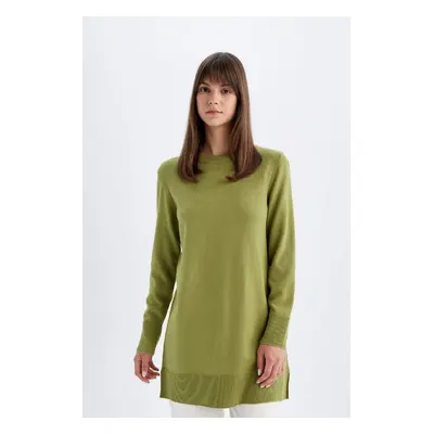 DEFACTO Women's Regular Fit Crew Neck Side Slit Basic Plain Sweater Tunic