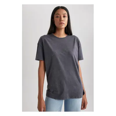 DEFACTO Oversize Fit Crew Neck Combed Cotton Short Sleeve T-Shirt