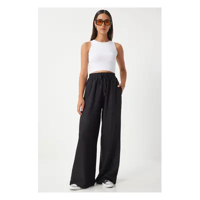 Happiness İstanbul Women's Black Wide Leg Casual Ayrobin Trousers