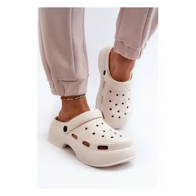 Women's foam slippers with solid soles white Danollia