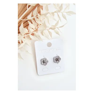 Silver flower earrings with zirconia