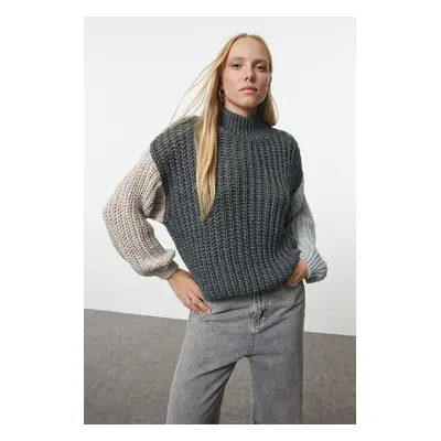 Trendyol Anthracite Wide Cut Soft Texture Color Block Knitwear Sweater