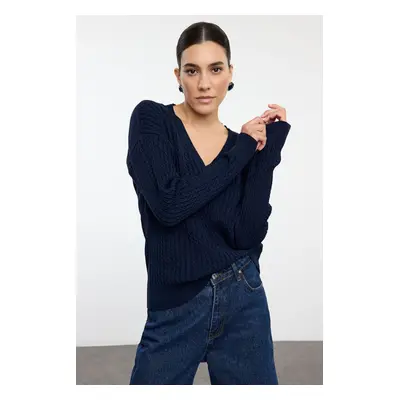 Trendyol Navy Blue Wide Pattern Hair Braid Detailed Knitwear Sweater