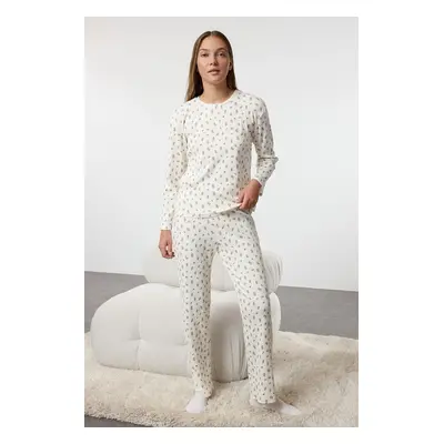 Trendyol Ecru Soft Touch Cotton Floral Ribbed Knitted Pajama Set