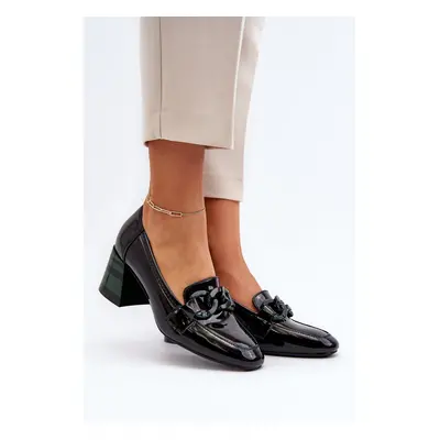 Black Paliotte pumps with chain