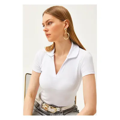 Olalook Women's White Polo Neck Knitted Blouse