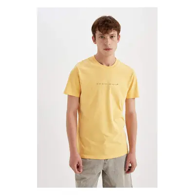 DEFACTO Slim Fit Crew Neck Printed Short Sleeve T-Shirt