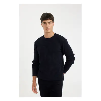 DEFACTO Relax Fit Comfortable Cut Crew Neck Collar Inside Combed Cotton Knitwear Sweater