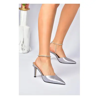 Fox Shoes Silver Satin Fabric Buckle with Stones Heeled Shoes