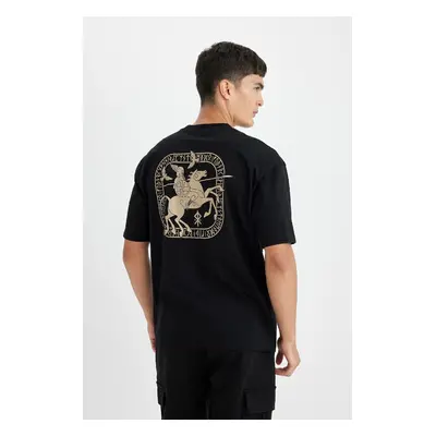 DEFACTO Oversize Fit Crew Neck Back Printed Short Sleeve T-Shirt