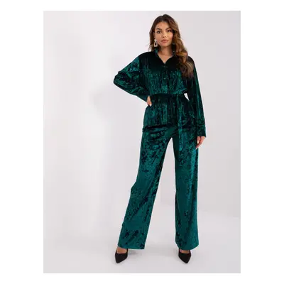 Dark green velour set with shirt