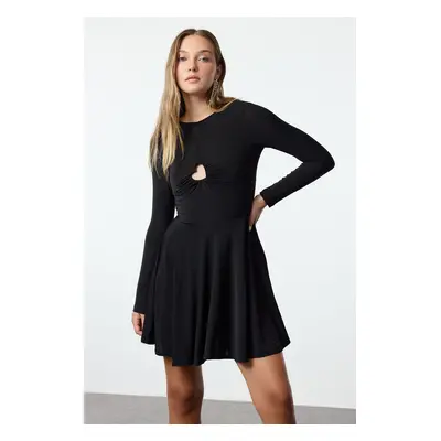 Trendyol Black A-Cut Heart Detailed Knitted Short Elegant Evening Dress