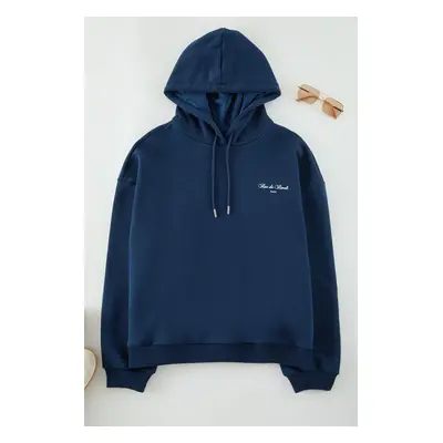 Trendyol Curve Navy Blue Hooded Basic Sweatshirt