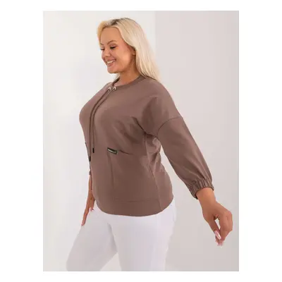 Brown casual blouse in a larger size with pockets