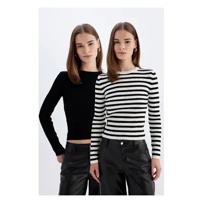 DEFACTO Basic 2-Pack Plain-striped Crew Neck Fitted Knit Sweater