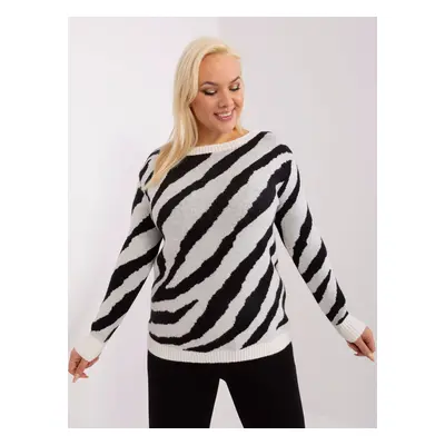 White and black casual plus size with cuffs