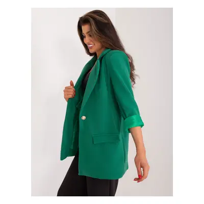 Green long-sleeved blazer