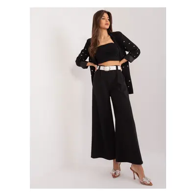 Black elegant trousers