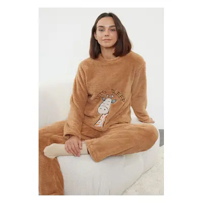 Trendyol Light Brown Animal Embroidered Wellsoft Winter Knitted Pajama Set