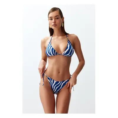 Trendyol Zebra Pattern Accessorized Regular Bikini Bottom