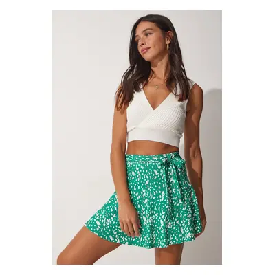 Happiness İstanbul Women's Green Belted Patterned Mini Viscose Shorts Skirt