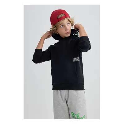 DEFACTO Boy's Oversize Fit Hooded Sweatshirt