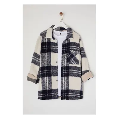 Trendyol Ecru Unisex Oversize Fit Winter Plaid Lumberjack Shirt Jacket