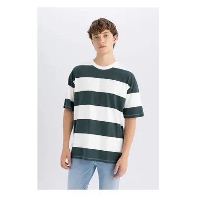 DEFACTO Men's Green Boxy Fit Wide Cut Crew Neck White Striped Cotton Short Sleeve T-Shirt D5595a