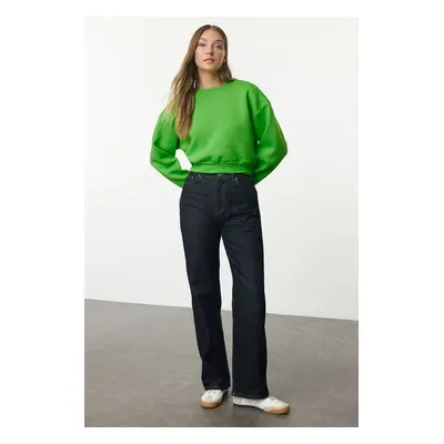 Trendyol Green Relaxed Cut Crop Basic Crew Neck Thick Fleece Inside Knitted Sweatshirt