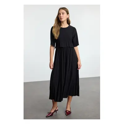 Trendyol Black Pleated Skater Midi Crew Neck Stretchy Knitted Dress