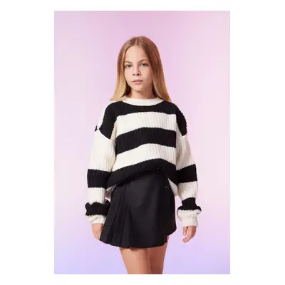 DEFACTO Girl's Crew Neck Sweater