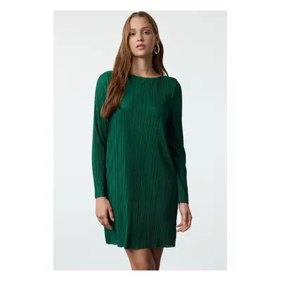 Trendyol Emerald Green Plain Plain Pleated Lined Shift Mini Boat Neck Knitted Dress