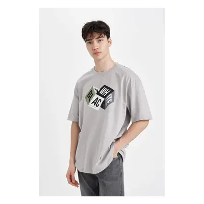 DEFACTO Oversize Fit Crew Neck Printed Short Sleeve T-Shirt