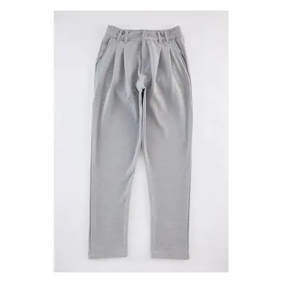 Trendyol Gray Carrot Cut Knitted Comfortable Flexible Trousers