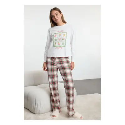 Trendyol White 100% Cotton Winter Themed Plaid Knitted Pajama Set