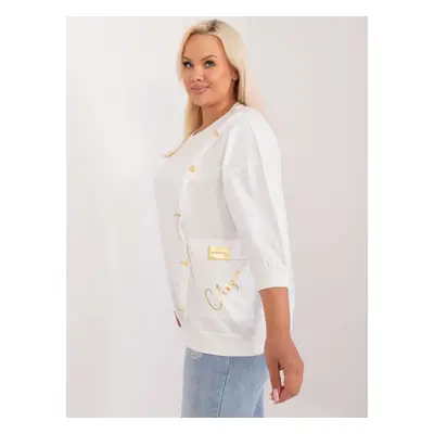 Ecru plus size blouse with heart-shaped appliqué