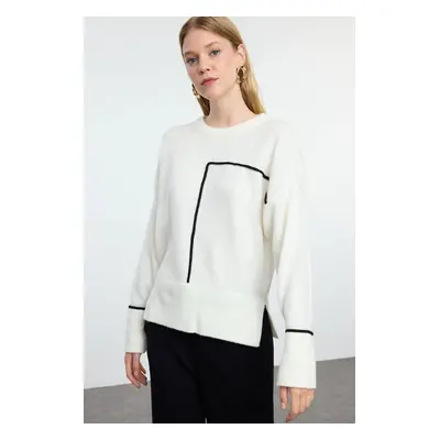 Trendyol Ecru Soft Texture Color Block Crew Neck Knit Sweater