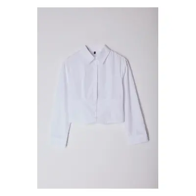 Trendyol White Fitted Shirt