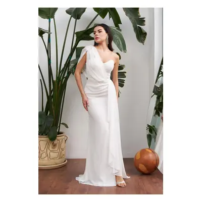 Carmen Chiffon Ecru One-Shoulder Long Wedding Dress with a Slit