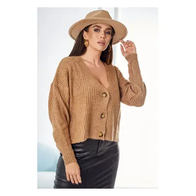 Ribbed sweater with Camel buttons