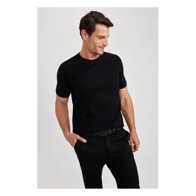 DEFACTO Modern Fit Crew Neck Short Sleeve Basic T-Shirt