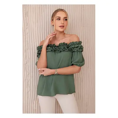 Spanish blouse with a small khaki ruffle