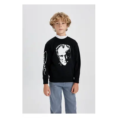 DEFACTO Boy Black Crew Neck Atatürk Printed Sweatshirt